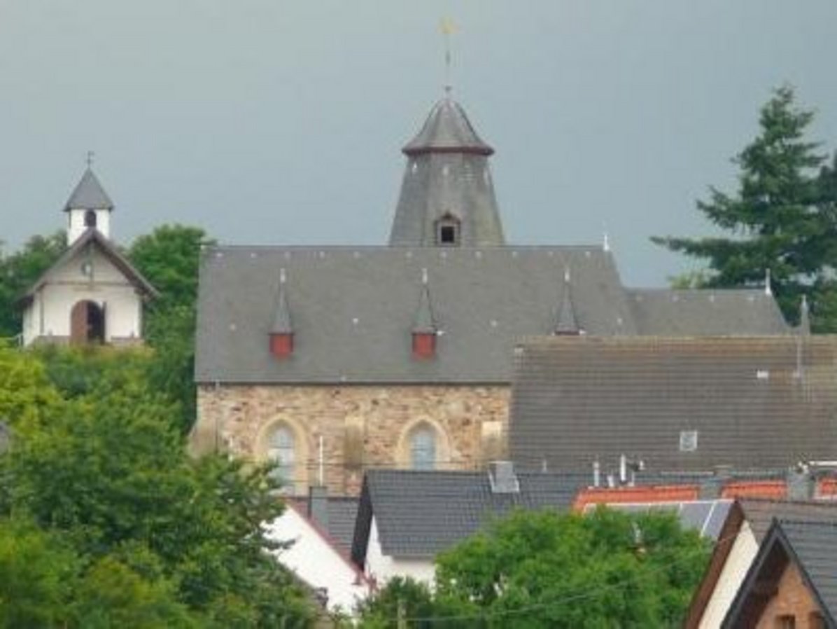 Blick auf die Ortsgemeinde Lind Blick auf die Ortsgemeinde Lind